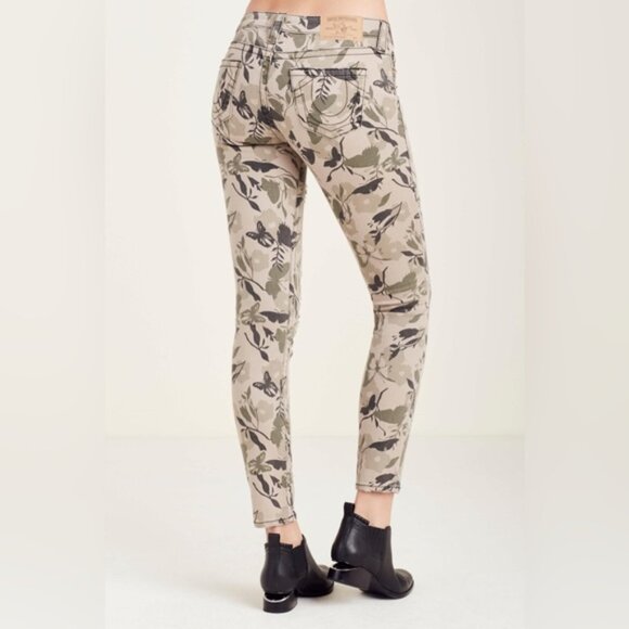 NWT TRUE RELIGION GARDEN CAMO SUPER SKINNY Distressed‎ Mid Rise Jeans Size 27 - Picture 3 of 16